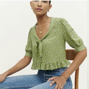 REFORMATION Sloane Top in Green w Mixed Floral and Polka Dot Bouquet XS